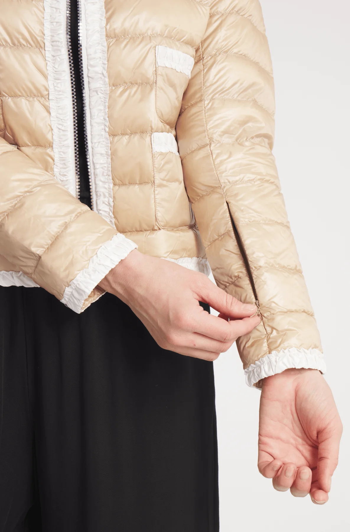 The Buckingham | Down Jacket | Camel - Image 7