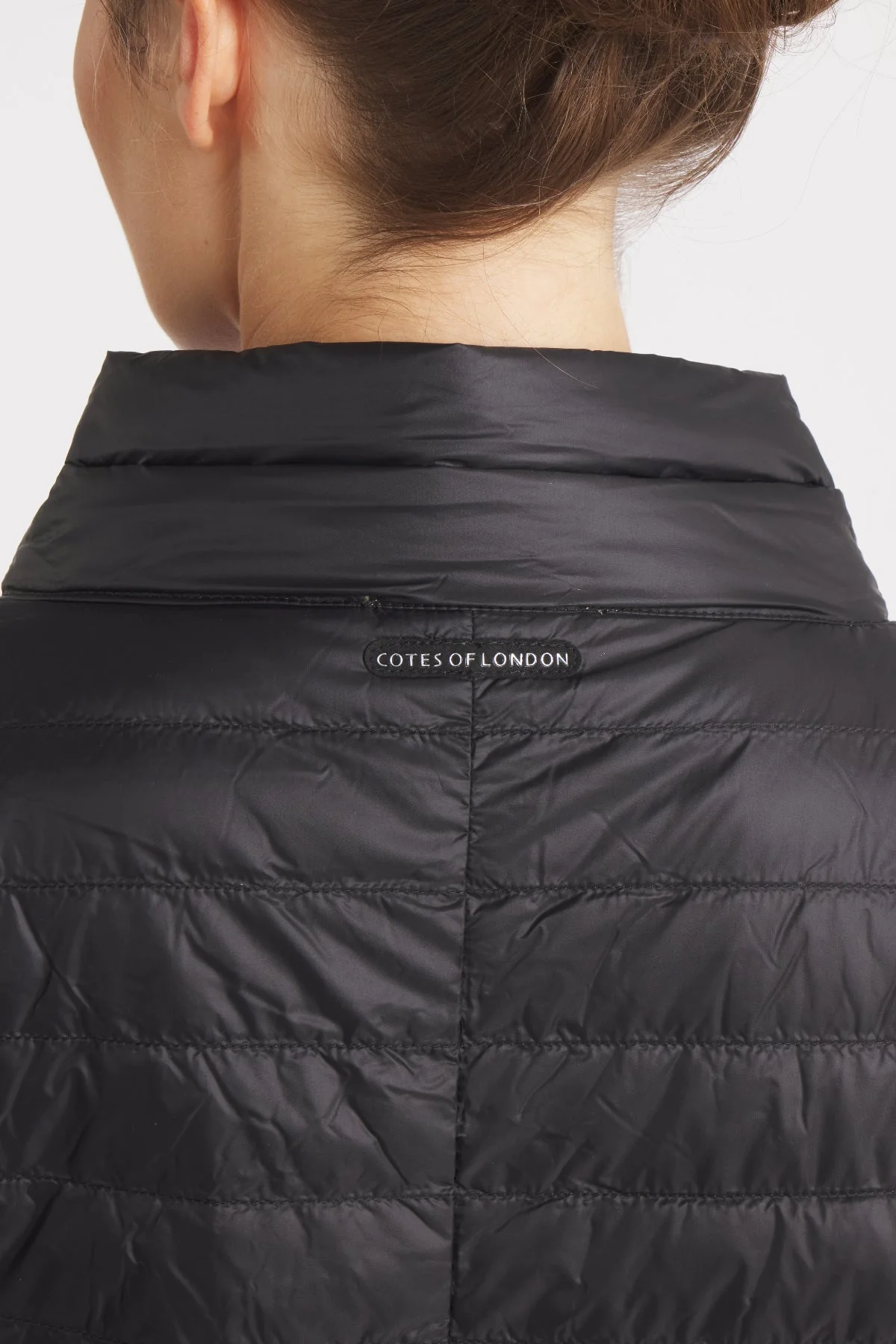 The Knightsbridge | Lightweight 2 in 1 Reversible Down Coat | Matte Black / Taupe - Image 6