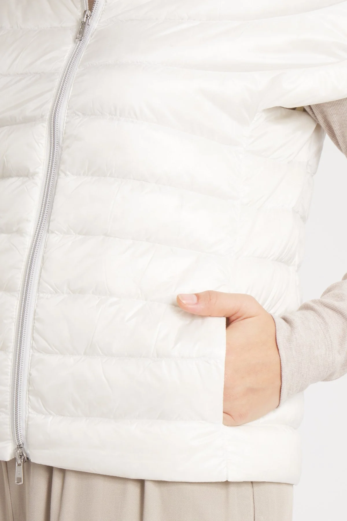 The St Ives | Down Vest | Ivory - Image 6